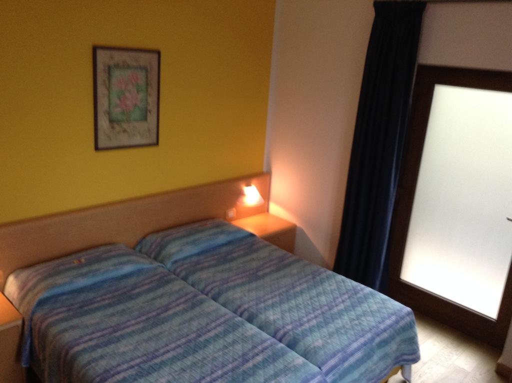 Residence Val Di Monte Малчезине Екстериор снимка
